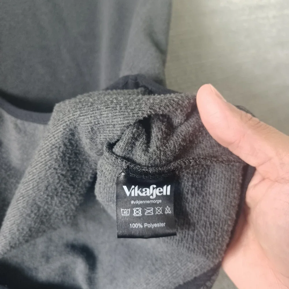 Vikafjell Sweater Mens Large Gray‎ 1/4 Zip Pullover Jumper Outdoor Fleece Hiking